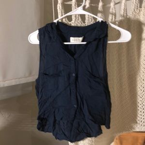 ABERCROMBIE AND FITCH BLOUSE BUTTON UP WITH DETAILS